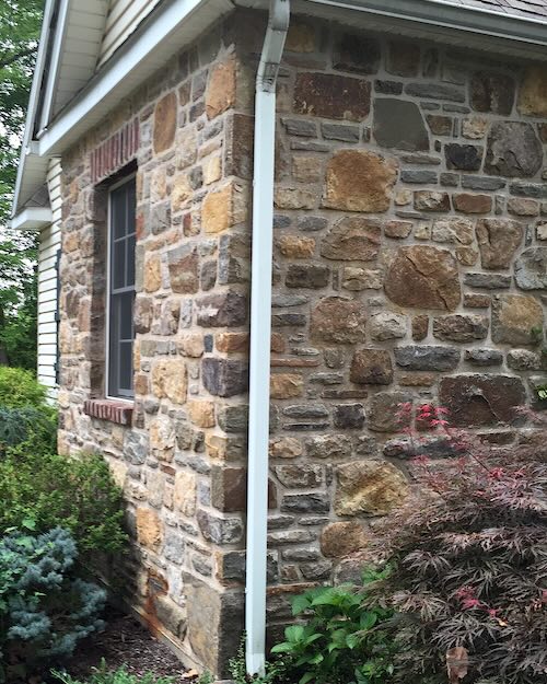 Picture of stonework on a house